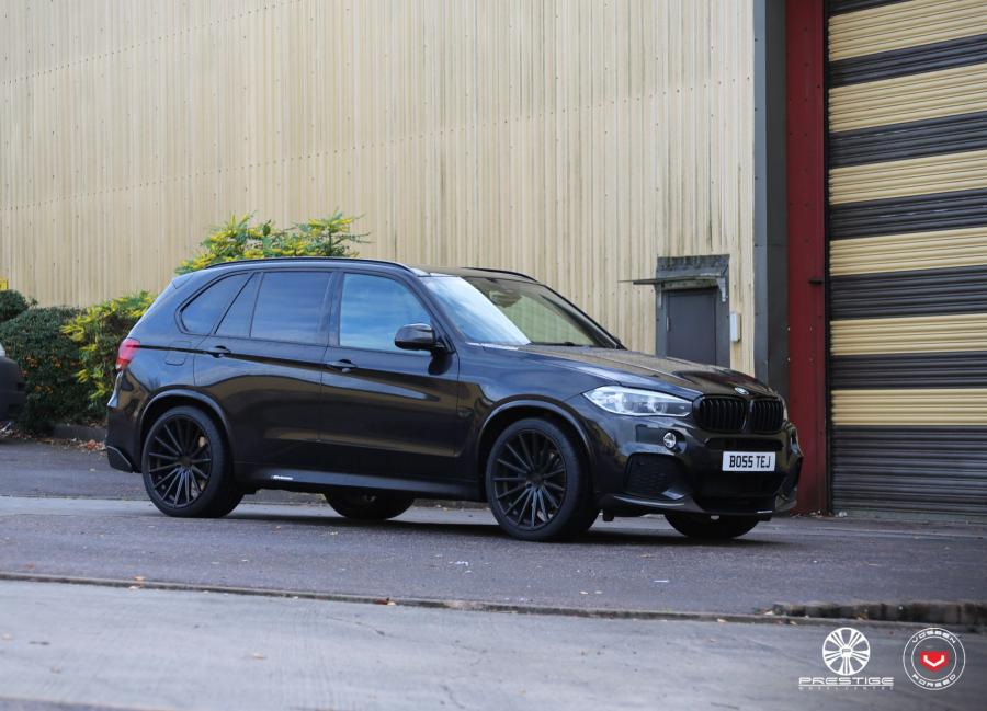  BMW X5 on Vossen Wheels (VFS-2) 2019 года  (фото 3 из 11)
